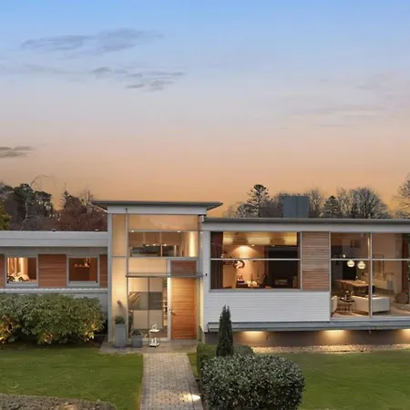 Luxurious For Rent During Ons In *