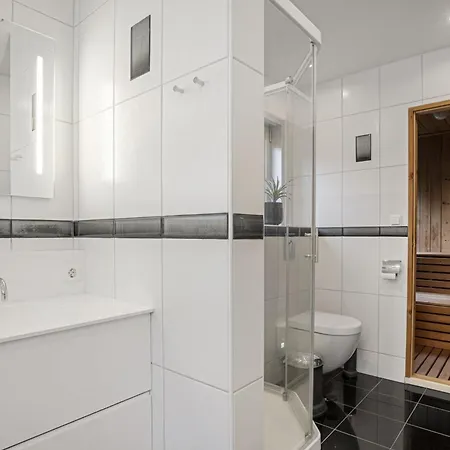 Luxurious For Rent During Ons In Hotell Stavanger